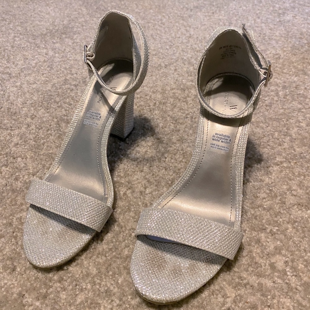Worthington High Heels